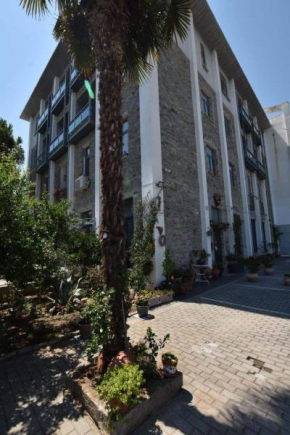 Cleopatra Studios
